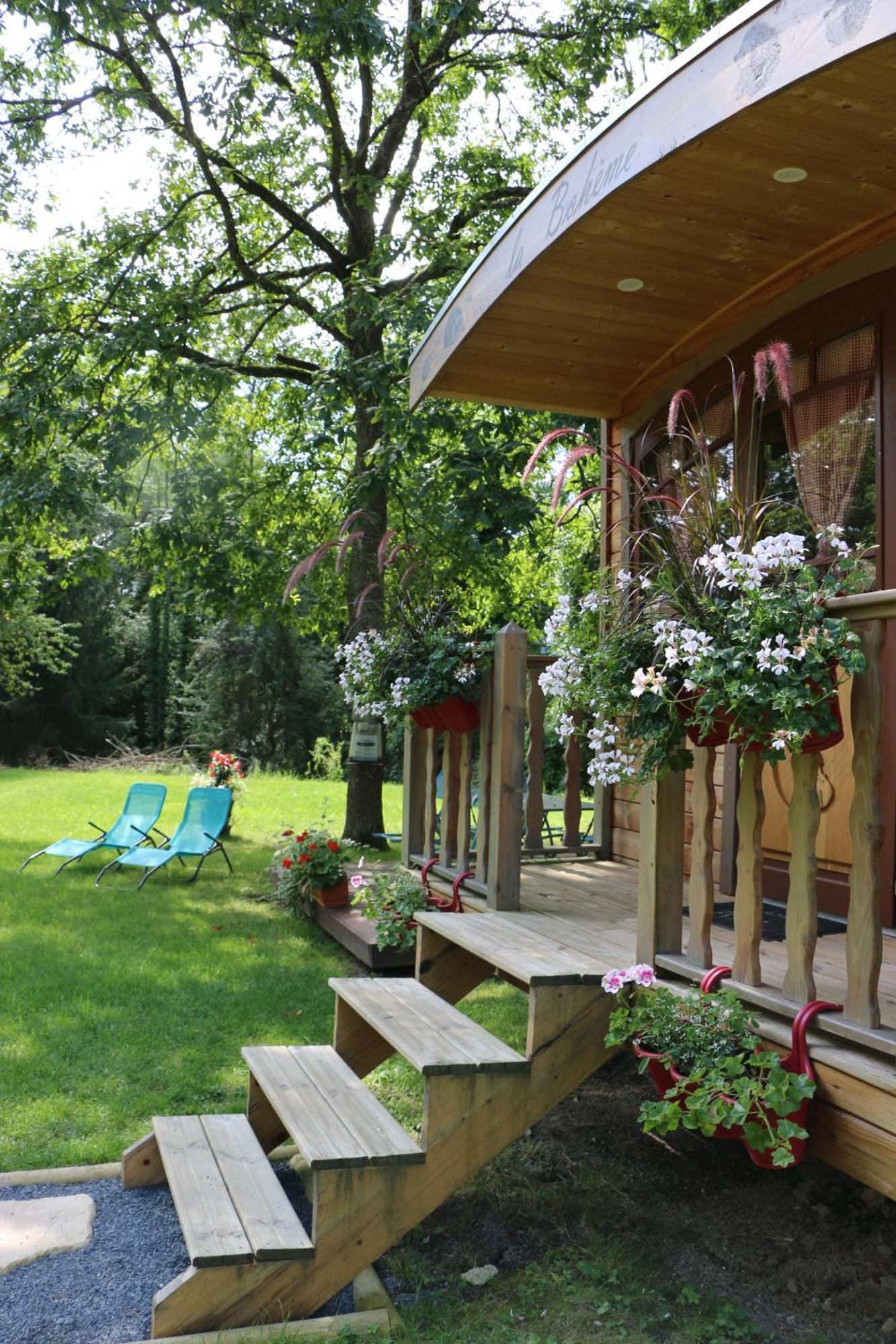 Les Roulottes A Sandie Thionville Exterior foto